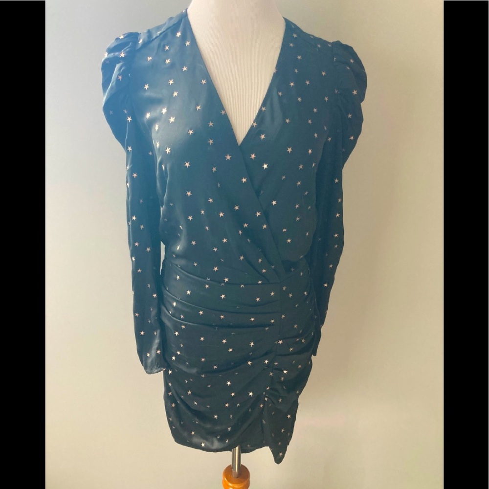 Star print surplice dress